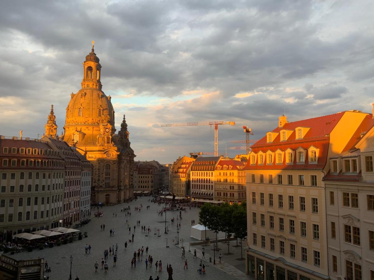 Luxus Suite Mit Einmaligem Blick Auf Die Frauenkirche Dresden Exterior foto