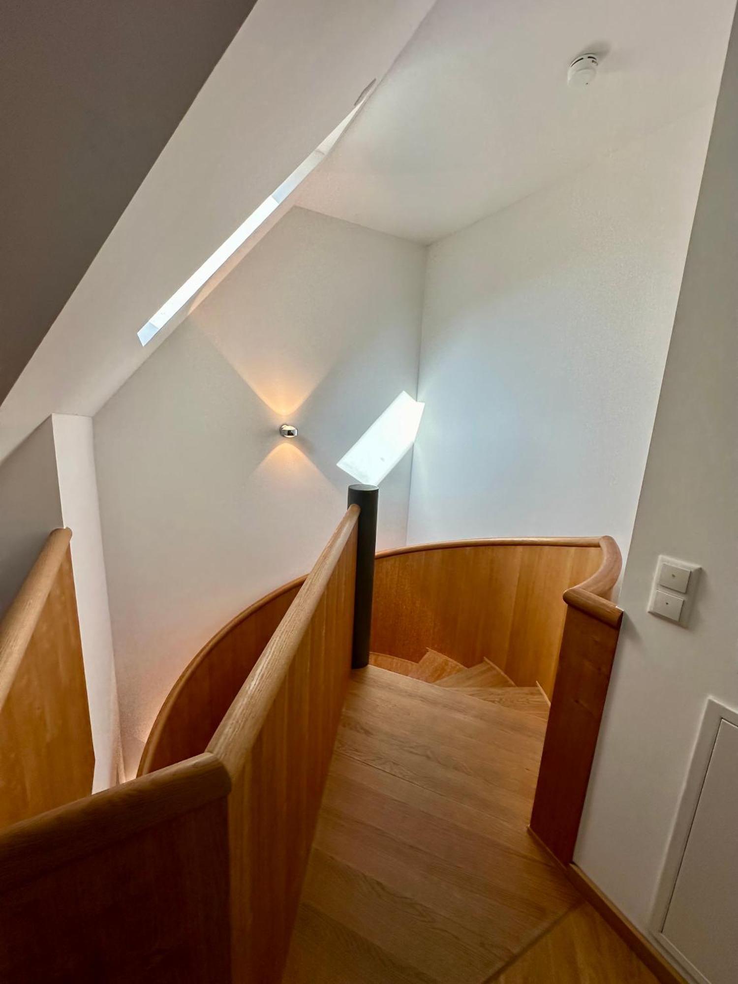 Luxus Suite Mit Einmaligem Blick Auf Die Frauenkirche Dresden Exterior foto