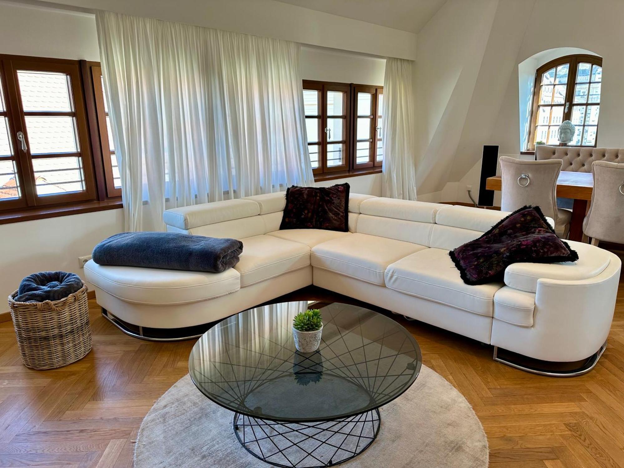 Luxus Suite Mit Einmaligem Blick Auf Die Frauenkirche Dresden Exterior foto